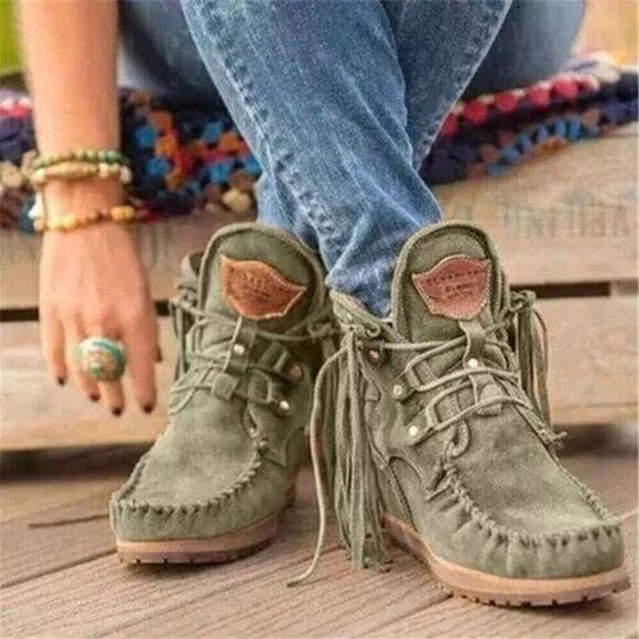 ~El Vaquero Arya Silverstone Ghost Wedge Moccasin Stylish Boots NEW wom size - Picture 1 of 9